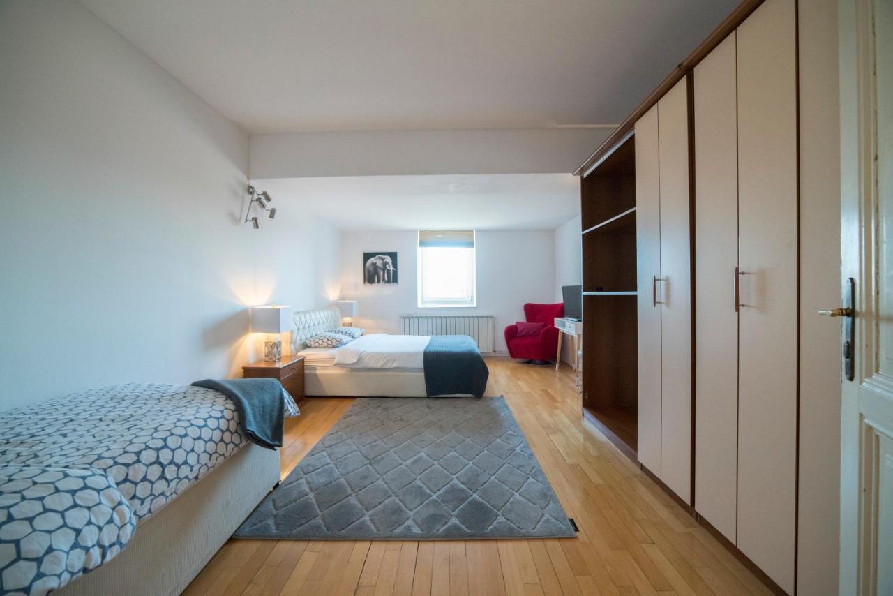 Octogon Apartment Загреб Экстерьер фото